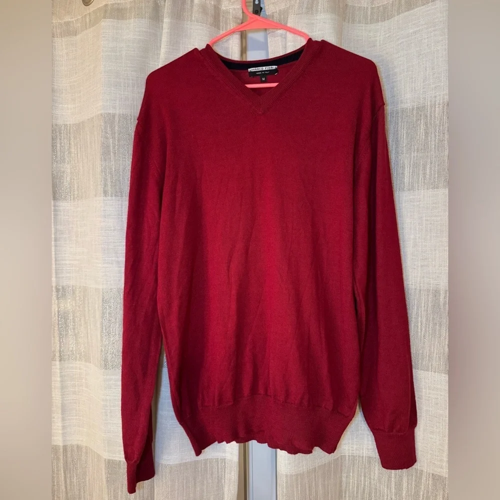 100% Merino Extrafine Wool Men’s Marco Fiori Classic Red V-Neck Sweater